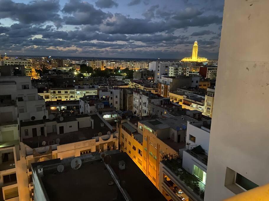 Amazing View Overlooking The Ocean And Hassan 2 Casablanca Exterior photo